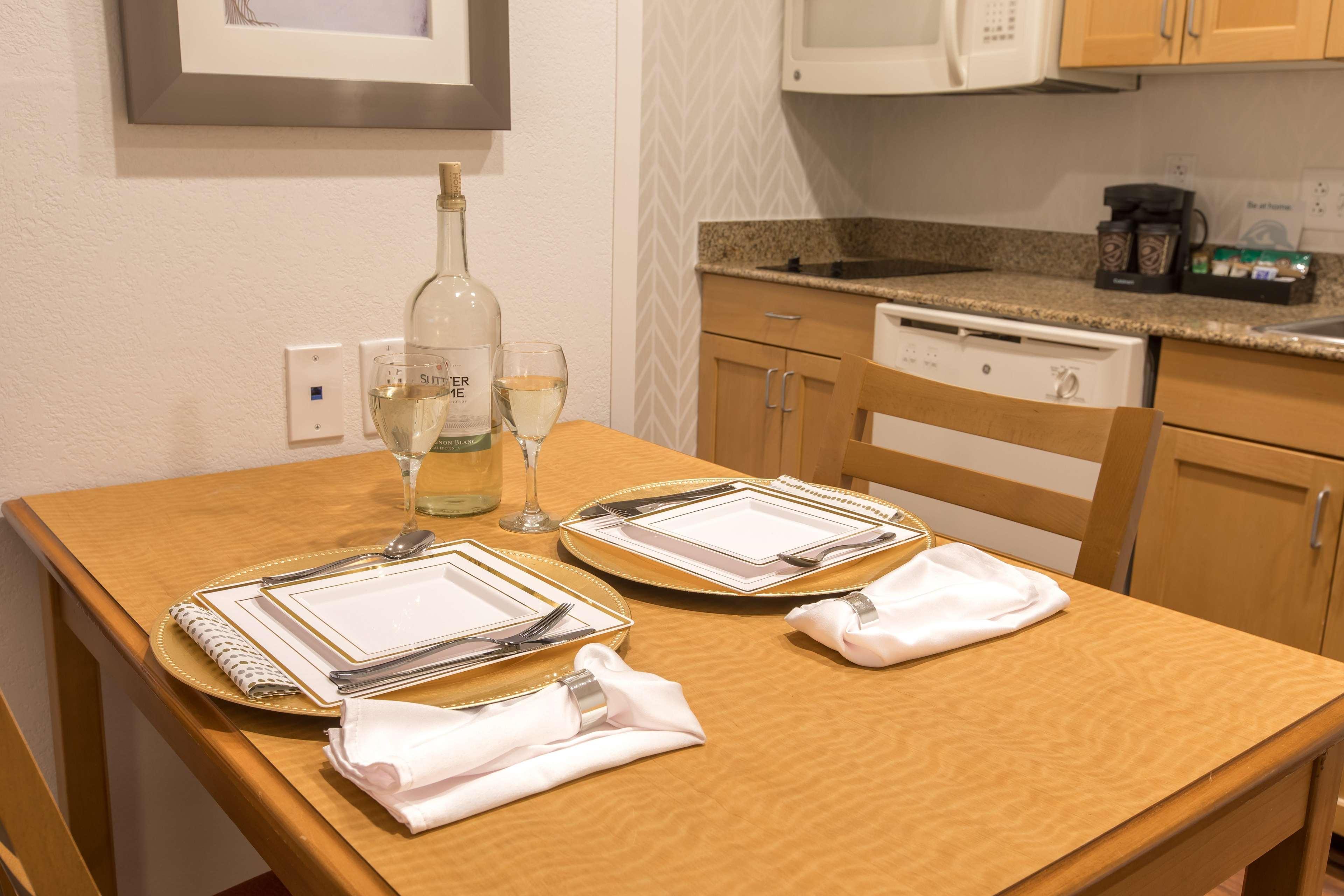 Homewood Suites By Hilton At Carolina Point - Greenville Exteriér fotografie