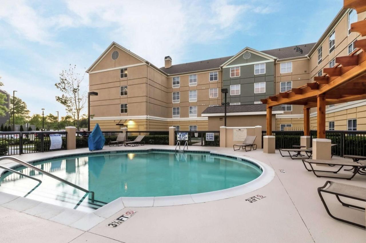 Homewood Suites By Hilton At Carolina Point - Greenville Exteriér fotografie