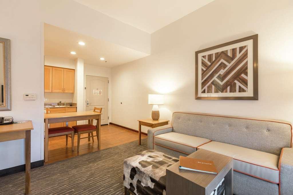 Homewood Suites By Hilton At Carolina Point - Greenville Pokoj fotografie