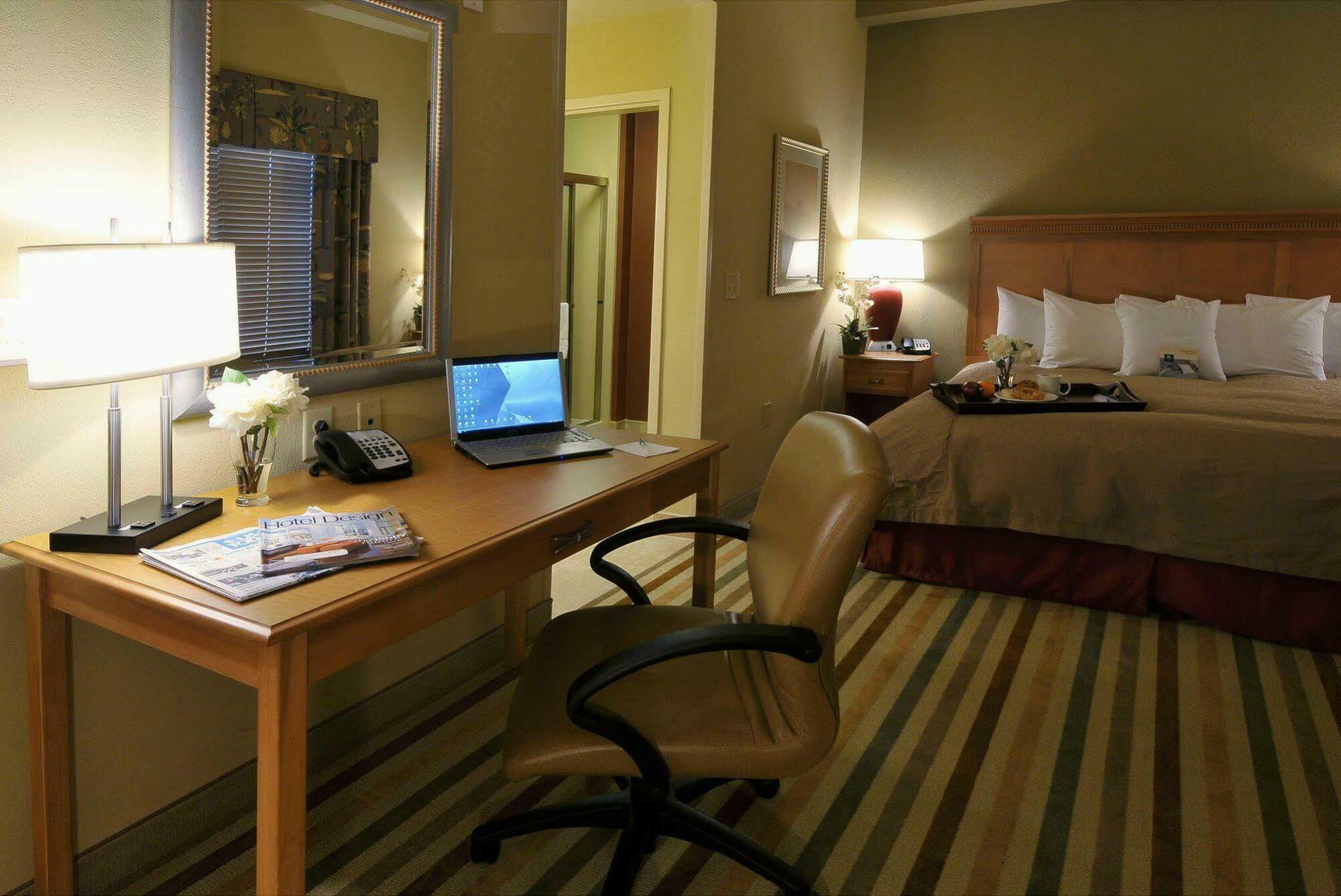 Homewood Suites By Hilton At Carolina Point - Greenville Pokoj fotografie